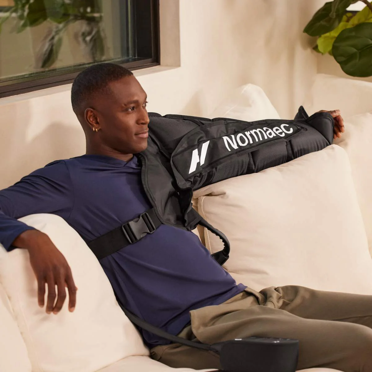 Hyperice Normatec Compression Massage Garment, 1 Each - Image 2