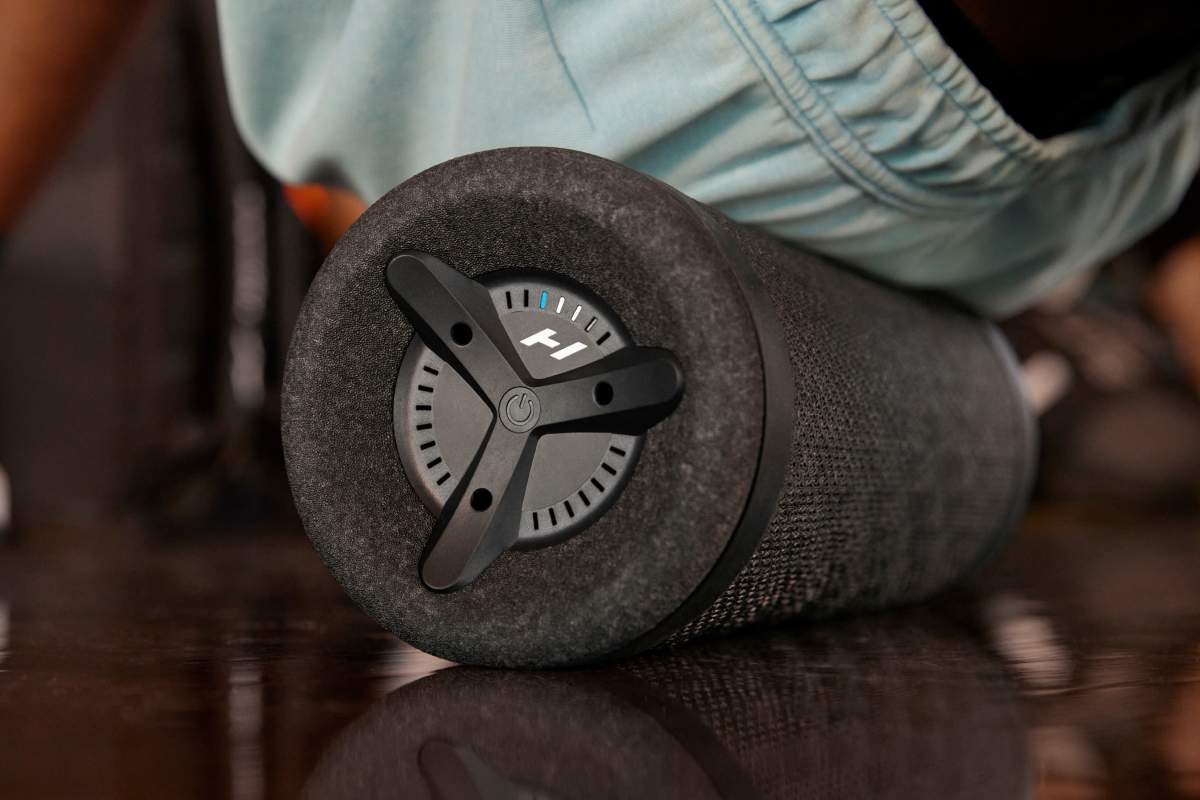 Hyperice Vyper 3 Vibration Foam Roller, 1 Each - Image 3