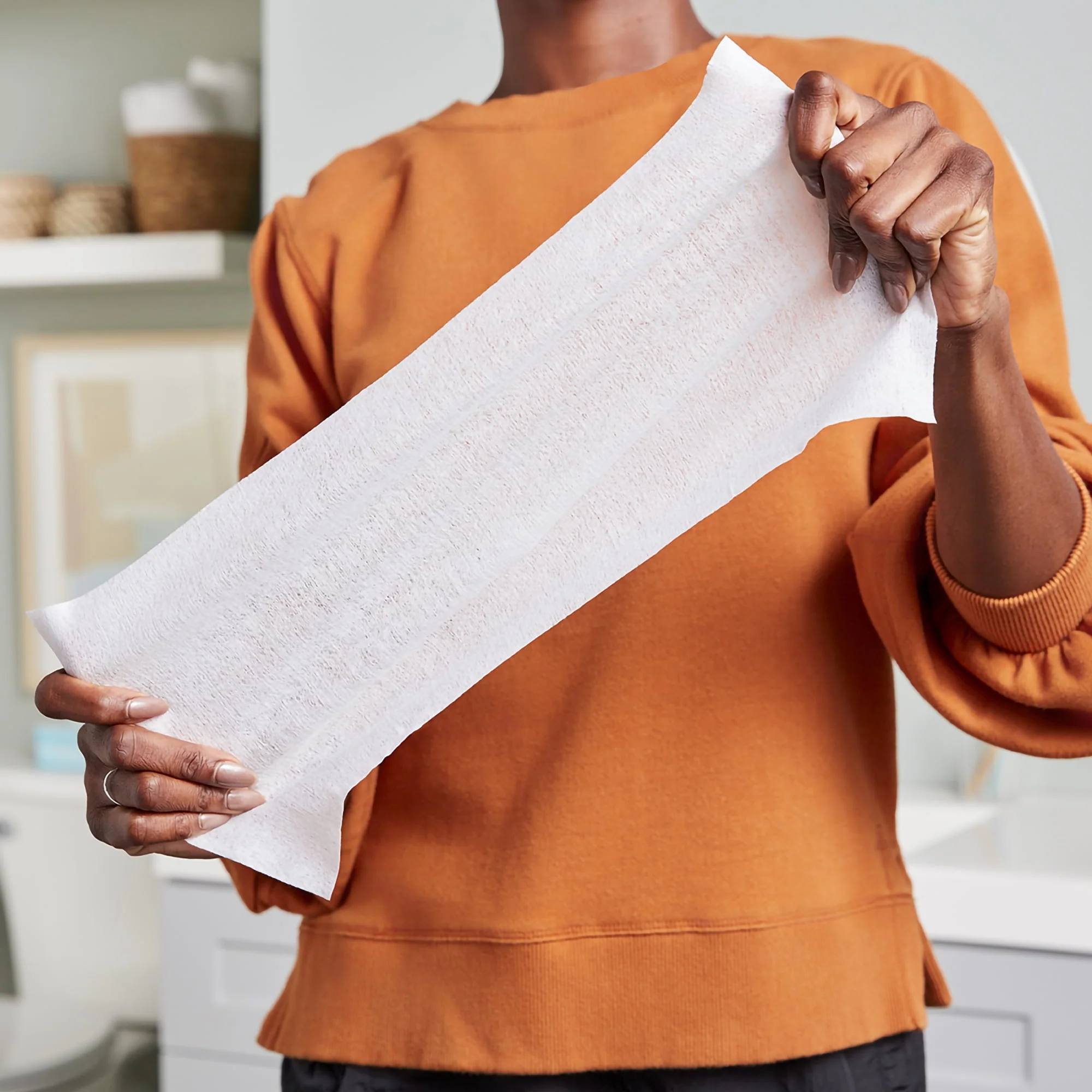 McKesson Washcloth Wipes, Scented - Disposable Wet Wipes for Adults - Alcohol-Free, Paraben-Free - No-Rinse Formula - Image 4