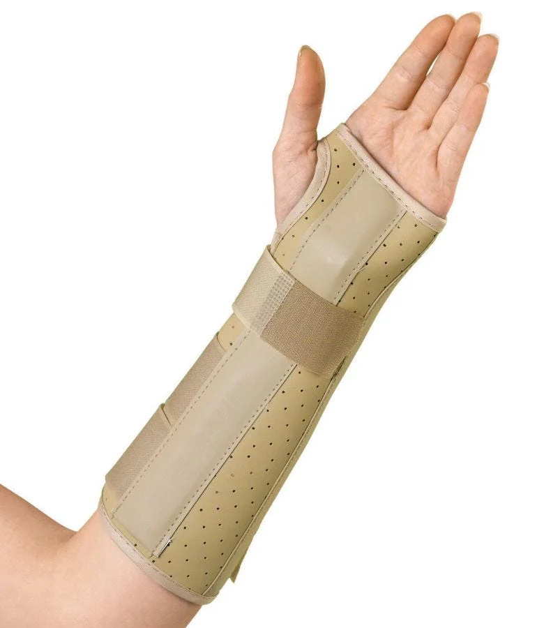 Medline Vinyl Wrist and Forearm Splints Small Left